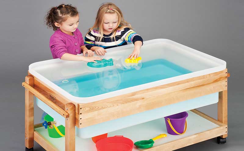 Table à eau/sable – Fabriquée au Canada