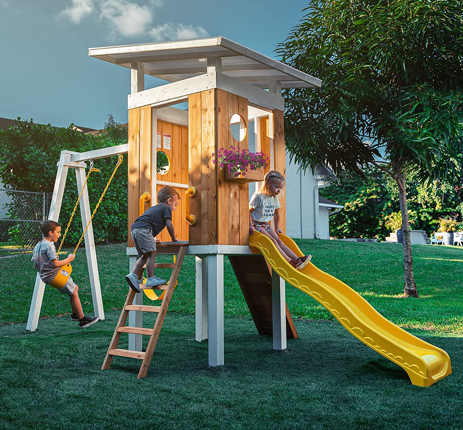 Forest Modern Backyard Outdoor Swing Set Swings And Trapeze Bar by