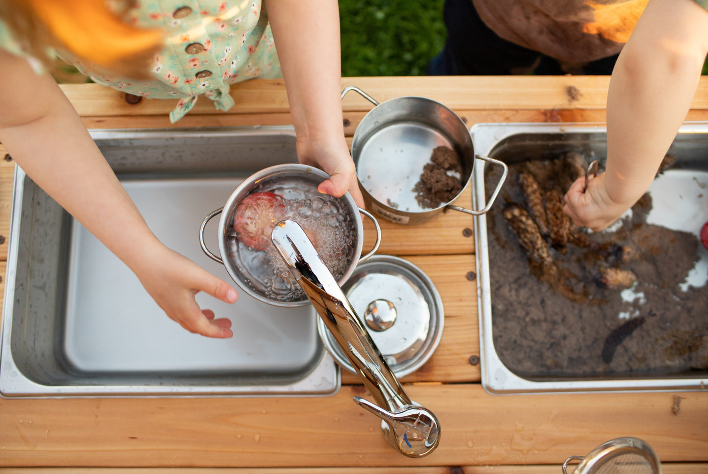 Mud Kitchen with Oven and Working Sink