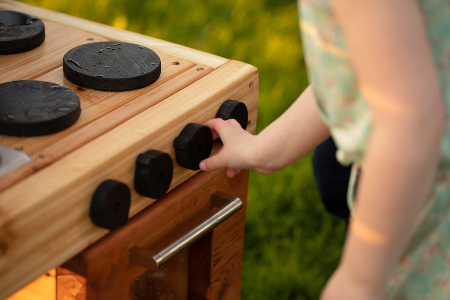 Mud Kitchen with Oven and Working Sink