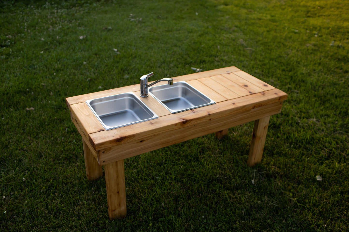 Cuisine simple en terre cuite (sans étagère)