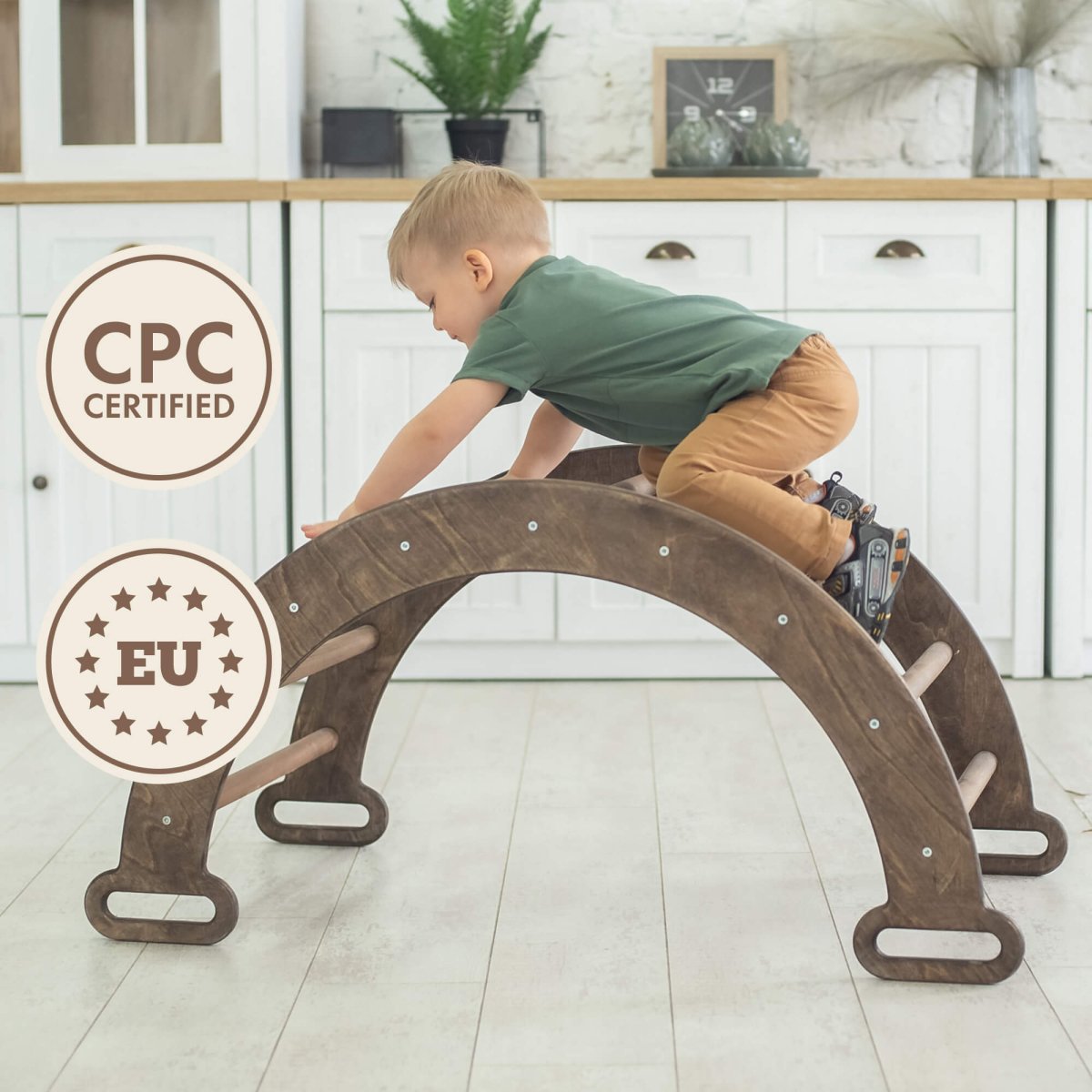 Arche d'escalade et balance à bascule - Grimpeurs Montessori pour enfants 1-7 ans – Chocolat