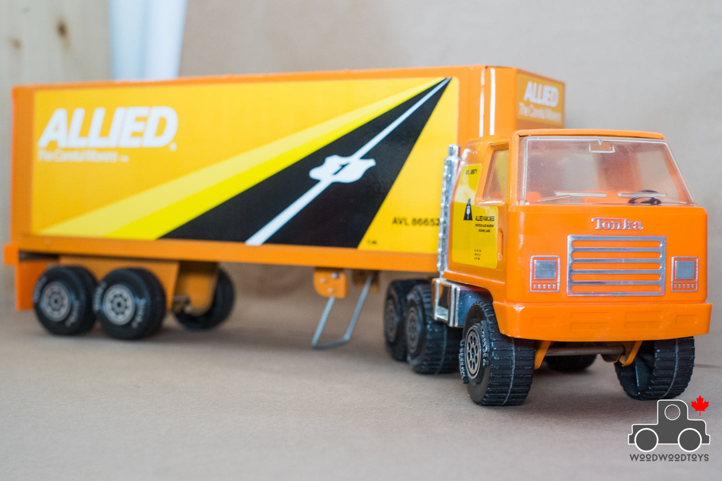 Vintage 1970s Tonka Steel Allied Moving Truck