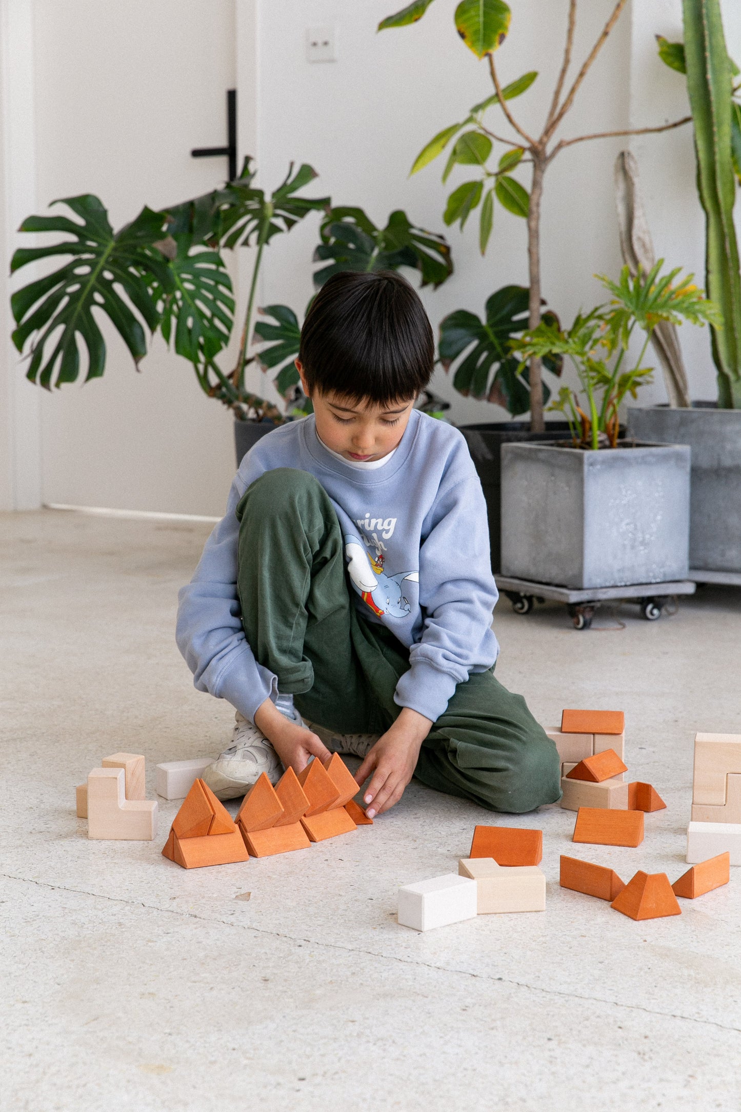 Ensemble de blocs pyramidaux par Avdar