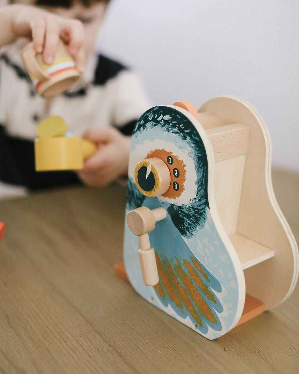 Early Bird Espresso by Manhattan Toy