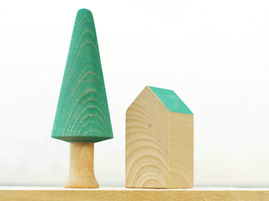 Ocamora Houses - 7 pieces Natural and Coloured - Wood Wood Toys Canada's Favourite Montessori Toy Store