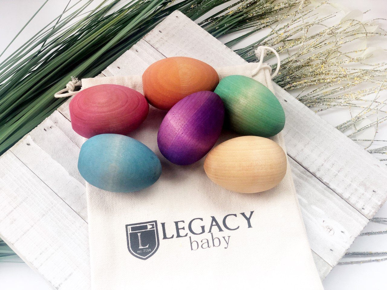 Oeufs de Pâques en bois arc-en-ciel (lot de 6) par Legacy Learning Academy