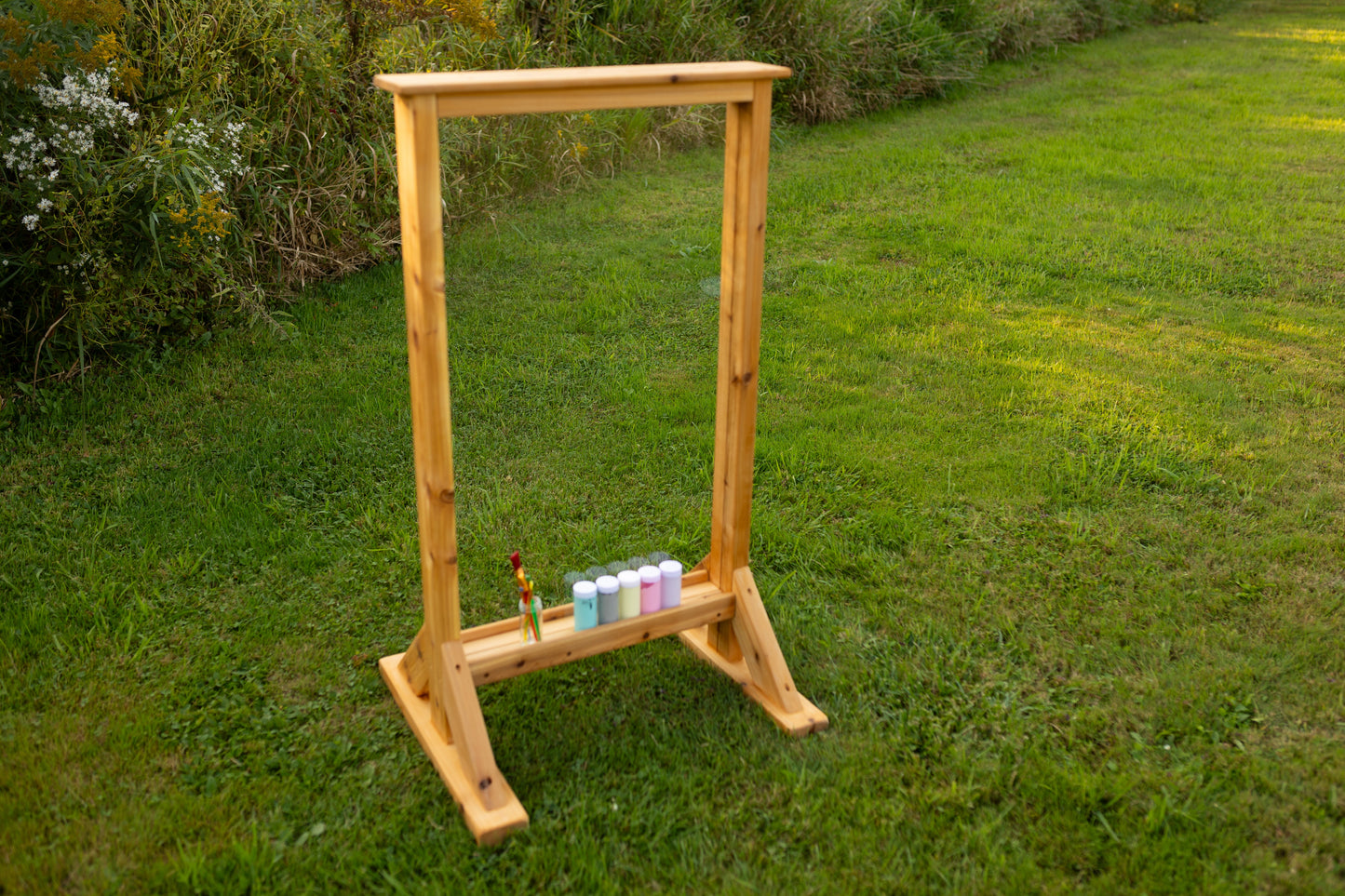 Plexiglass Clear Outdoor Easel