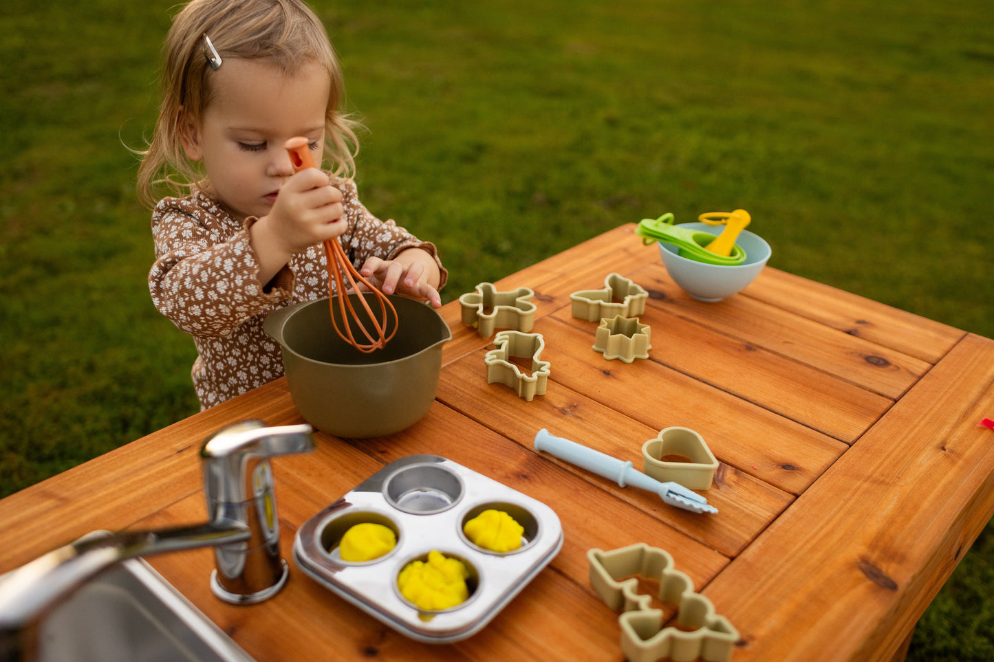 One Sink Simple Mud Kitchen
