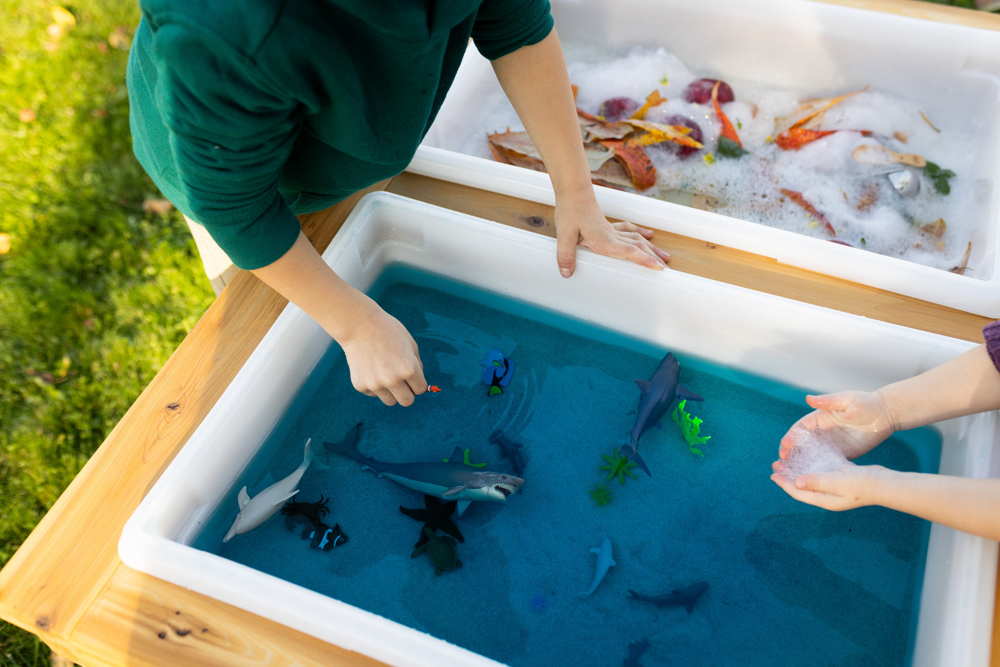 Extra Large 2 Bin Outdoor Sensory Table