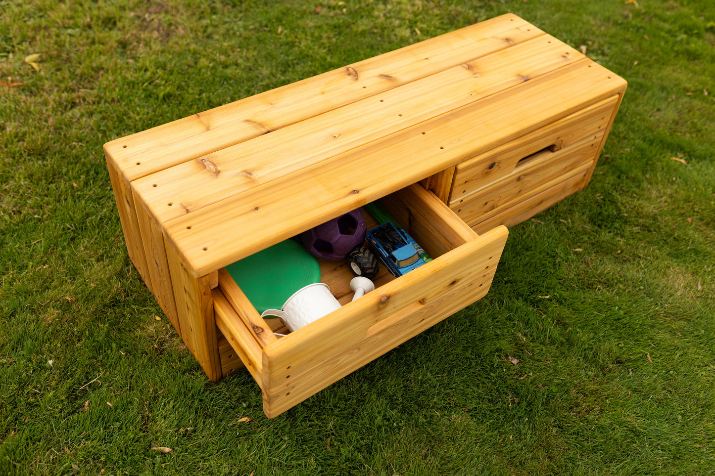 Bench with Storage Drawers