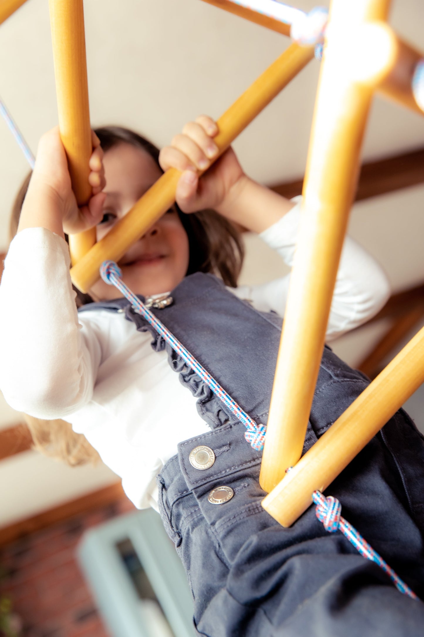 Échelle de corde triangulaire pour enfants