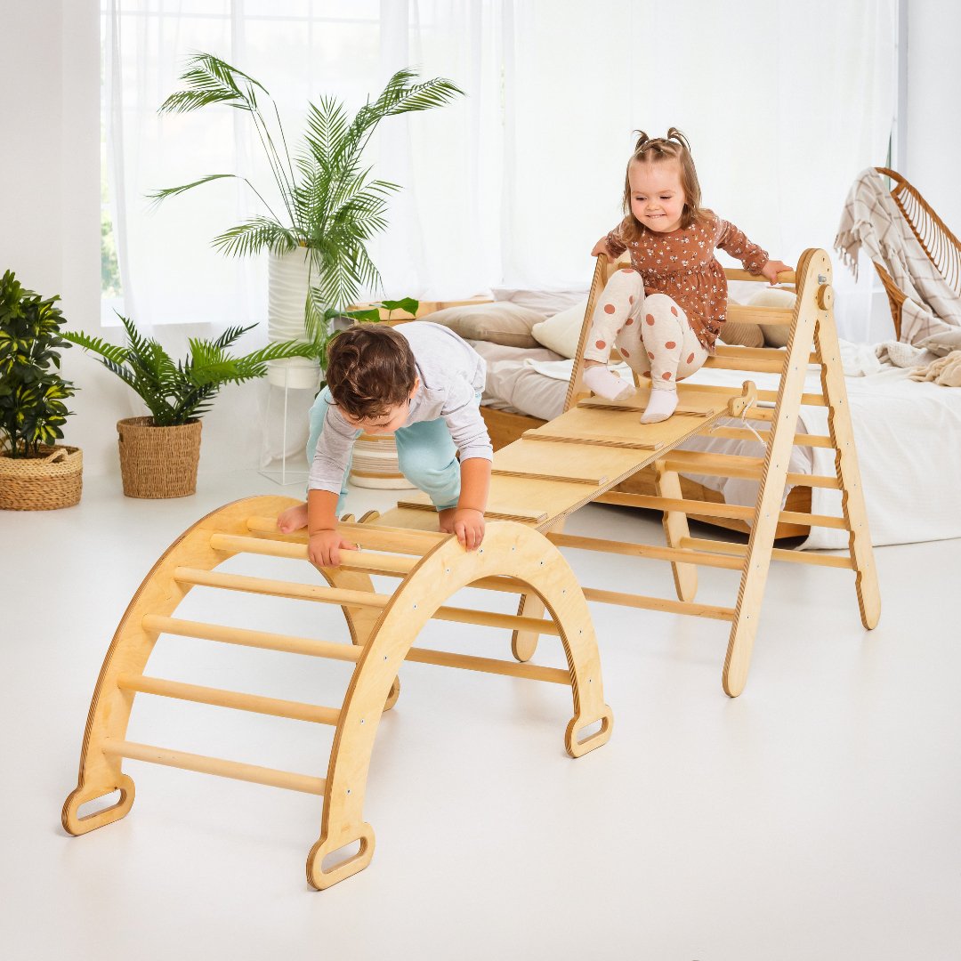 Ensemble d'escalade Montessori 5 en 1 : échelle triangulaire + arche d'escalade + planche coulissante + coussin + ajout artistique