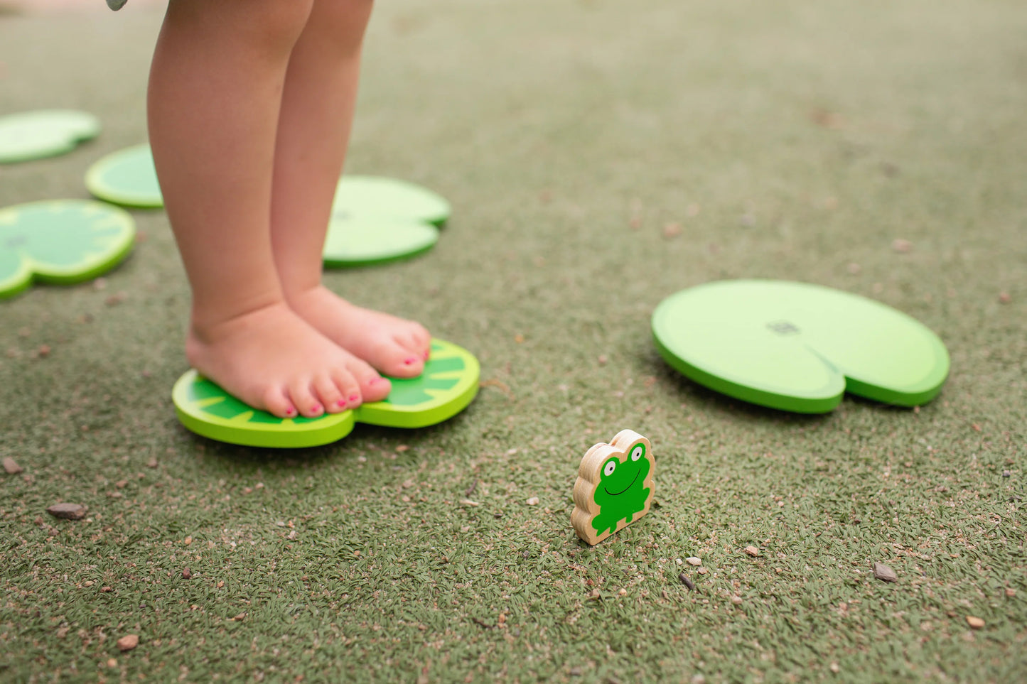 (DAMAGED BOX) Wobbly Lilly Path by BS Toys