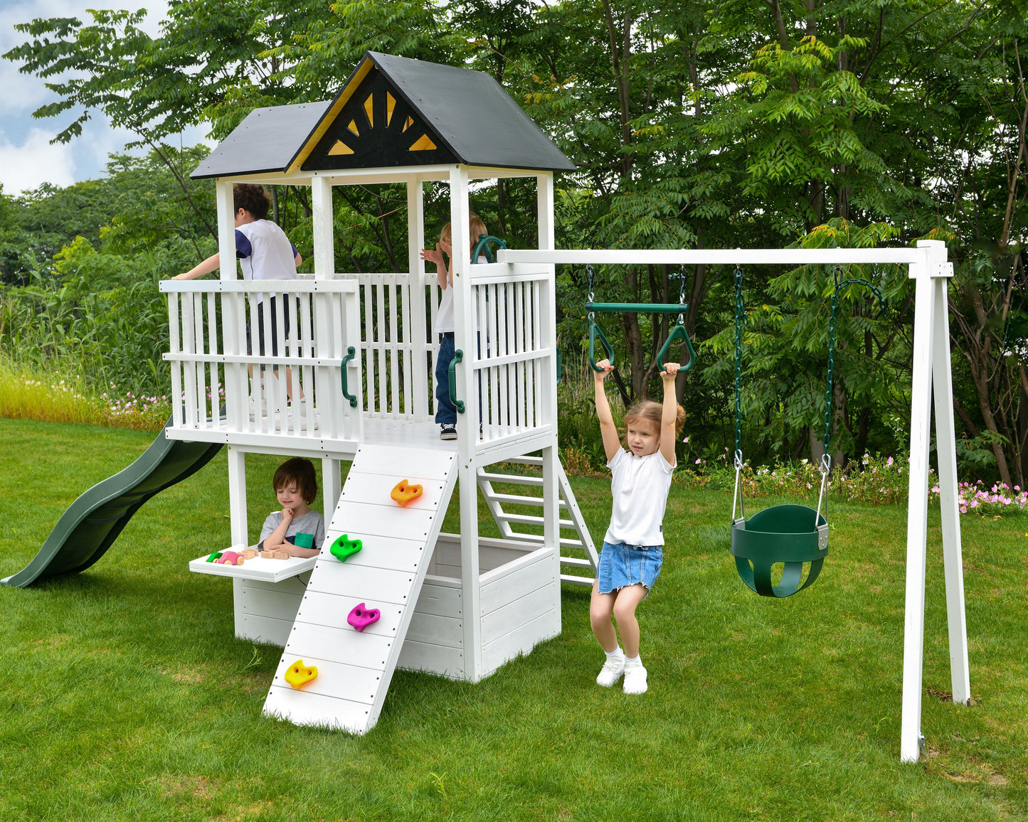 Craftsman - Modern Backyard Outdoor Swing Set by Avenlur