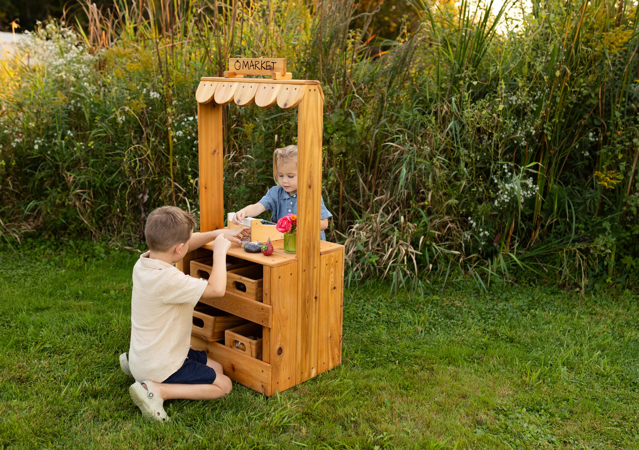 Stand du marché aux cèdres / Théâtre de marionnettes / Magasin de jeux