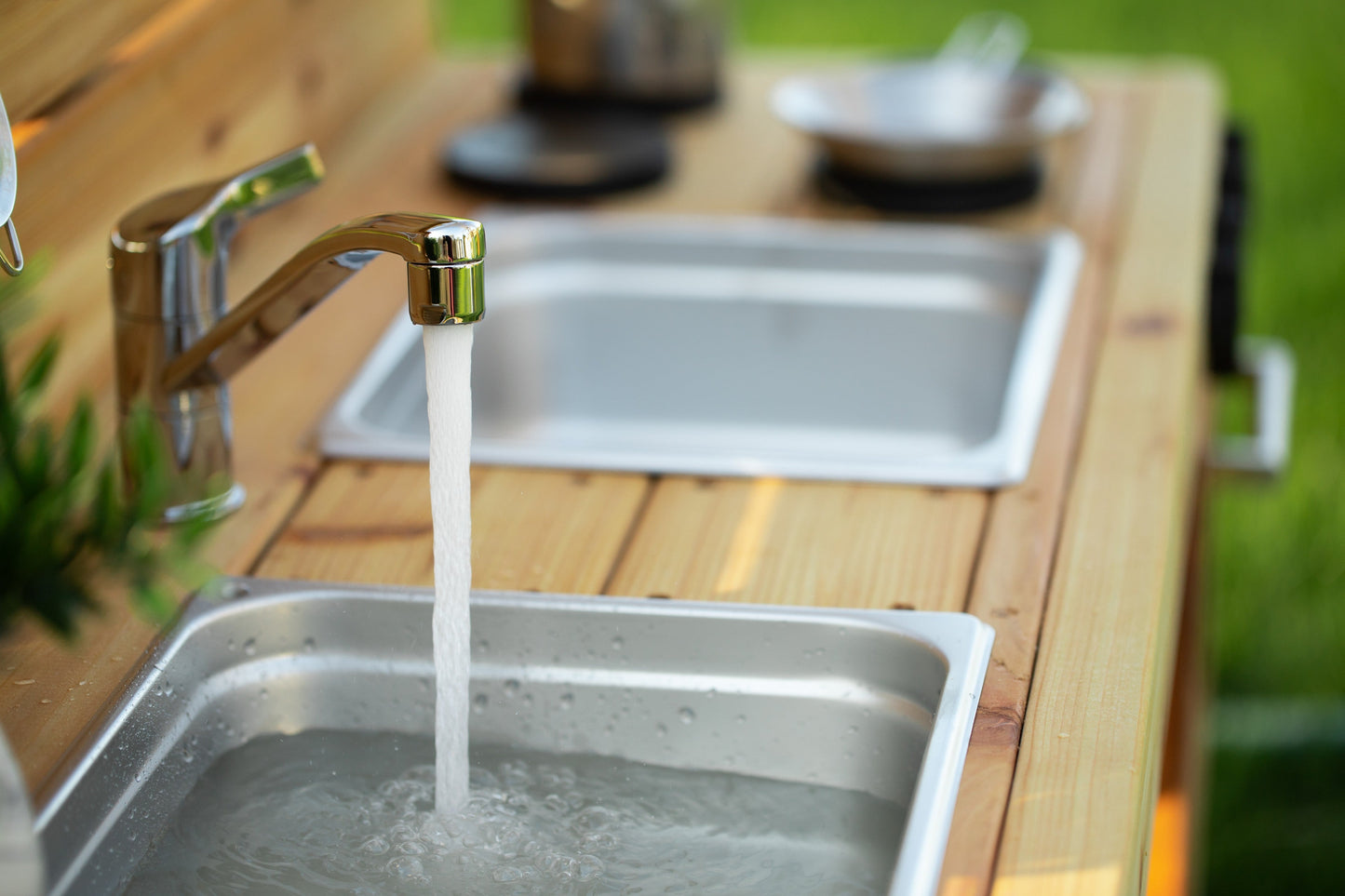 Mud Kitchen with Oven and Working Sink