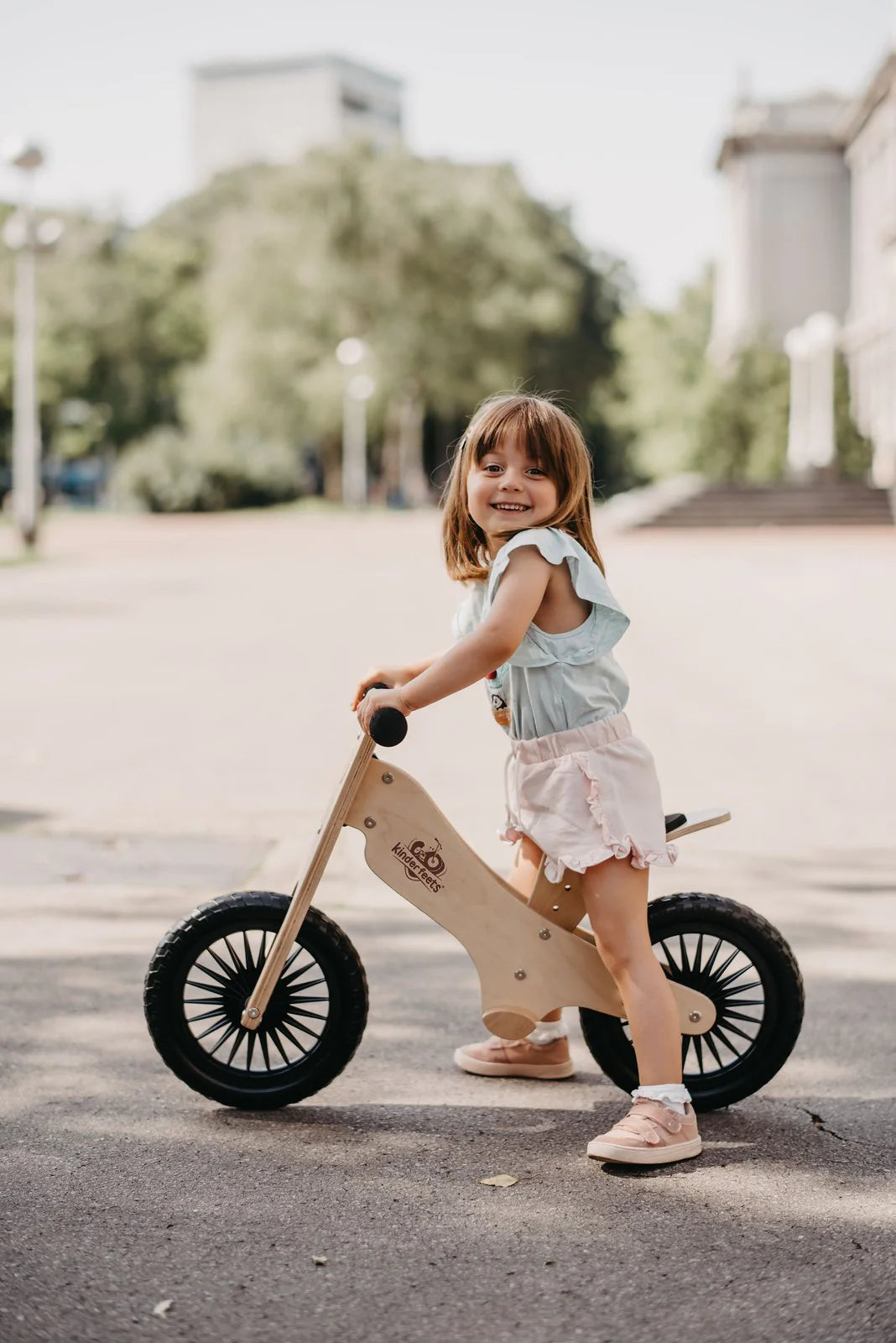 Vélo d'équilibre Kinderfeets