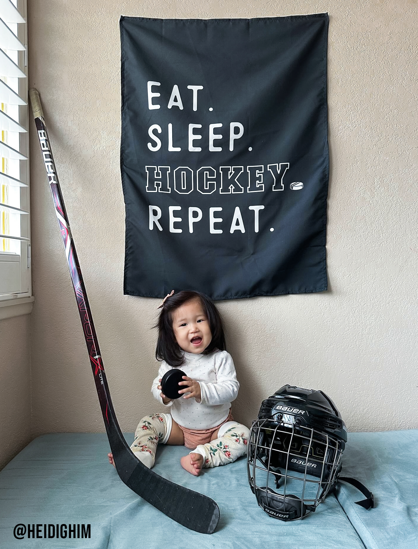 Mangez la bannière de hockey sur le sommeil