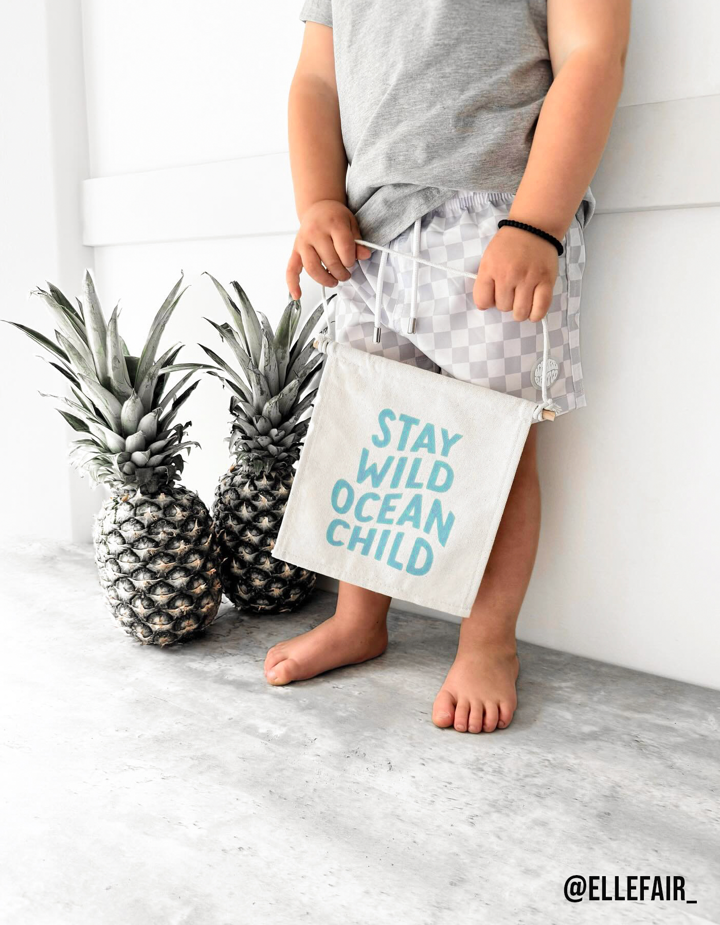 Panneau en toile à suspendre « Stay Wild Ocean Child »