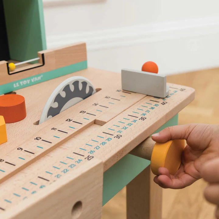 Alex's Toy Work Bench - Roleplay Collection by Le Toy Van