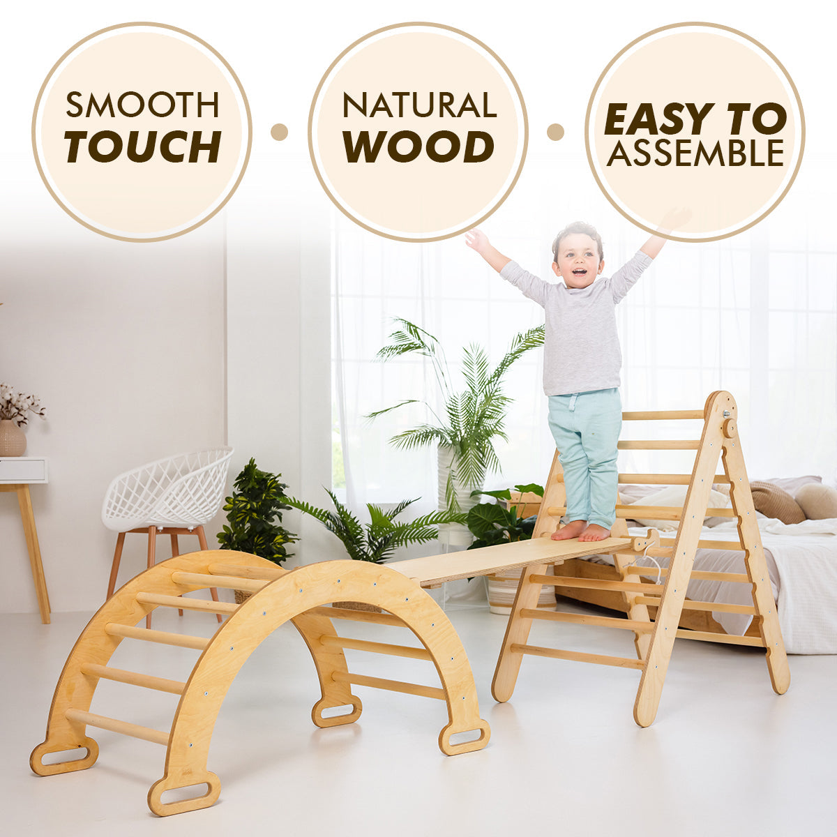 Ensemble d'escalade Montessori 4 en 1 : échelle triangulaire + arche d'escalade + planche à toboggan + coussin beige