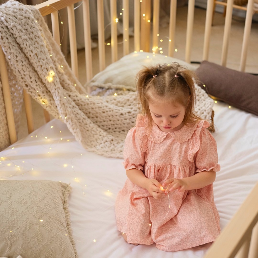 Lit Montessori pour enfants et tout-petits à partir de 6 mois (taille US) + CADEAU GRATUIT