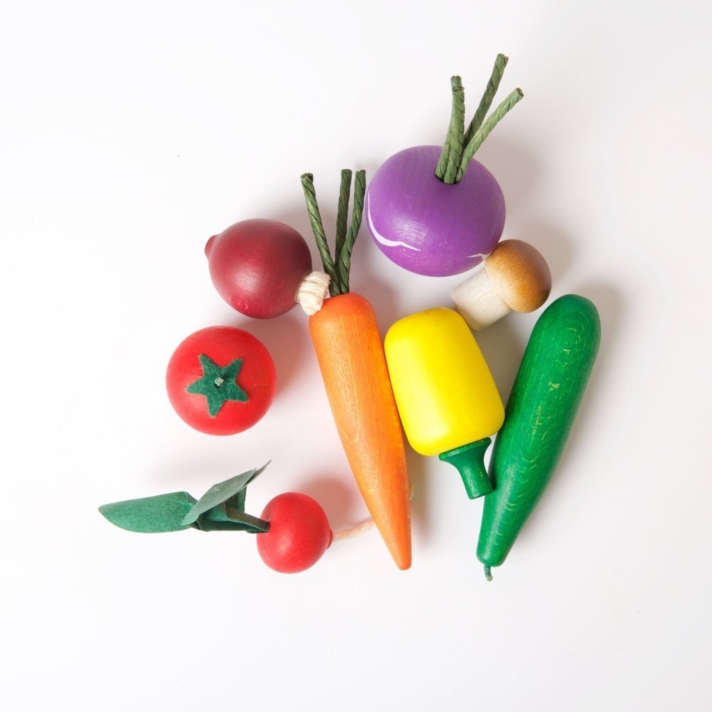 Erzi Assorted Wooden Vegetables - Play Food Made in Germany - Wood Wood Toys Canada's Favourite Montessori Toy Store
