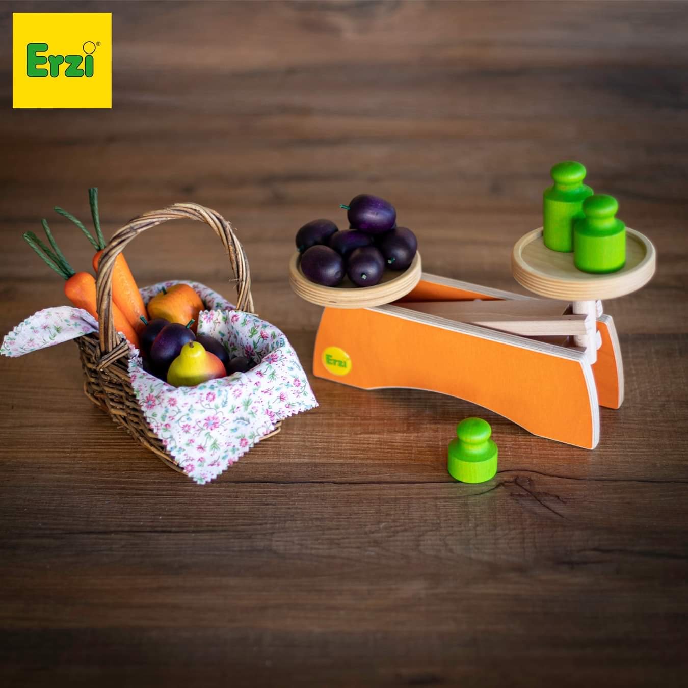 Erzi Scale - Play Food Made in Germany - Wood Wood Toys Canada's Favourite Montessori Toy Store