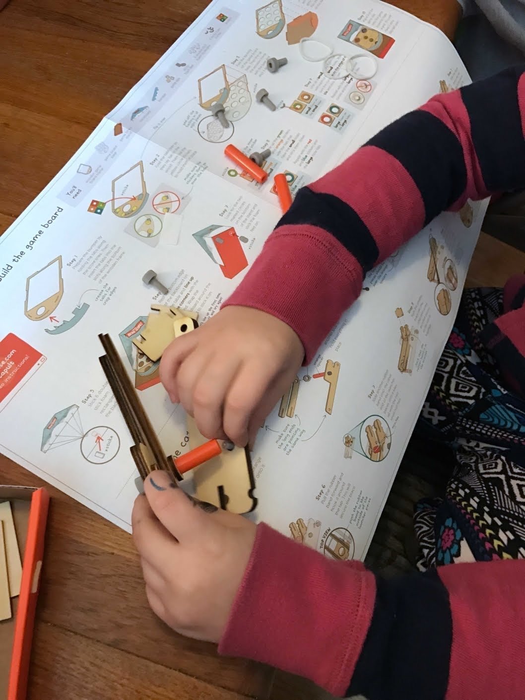 KiwiCo DIY Arcade Catapult Game - Wood Wood Toys Canada's Favourite Montessori Toy Store