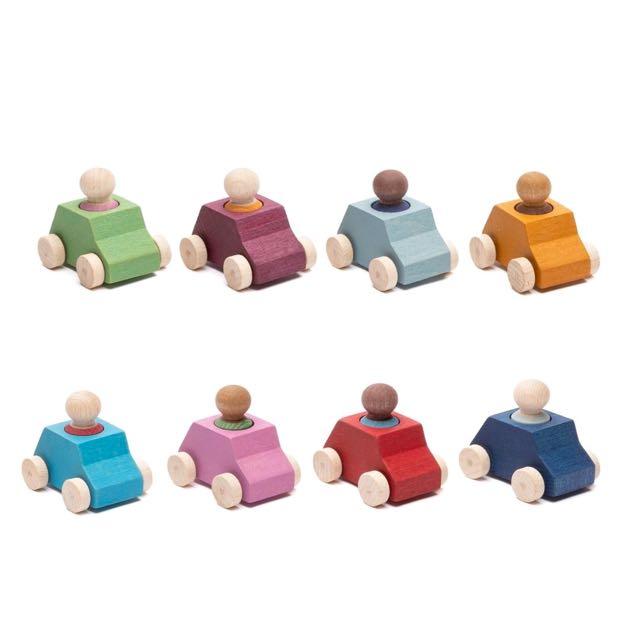 Lubulona Pack of 8 Cars with 8 Figures